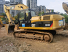 Les machines de terrassement ont utilisé une excavatrice Caterpillar avec de faibles heures de travail